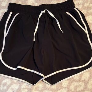 DYI Black Women's Athletic Shorts, Sz Large